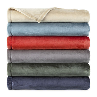 Stay warm best sale plush velvet throw