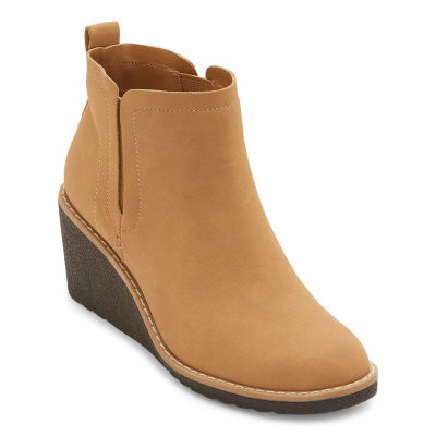 2 inch wedge online booties