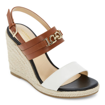 Jcpenney liz hot sale claiborne sandals