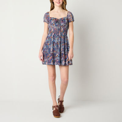 by&by Juniors Short Sleeve Floral Fit + Flare Dress