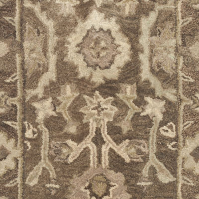 Safavieh Jeneka Traditional Area Rug