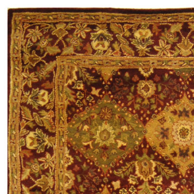 Safavieh Lolicia Traditional Area Rug