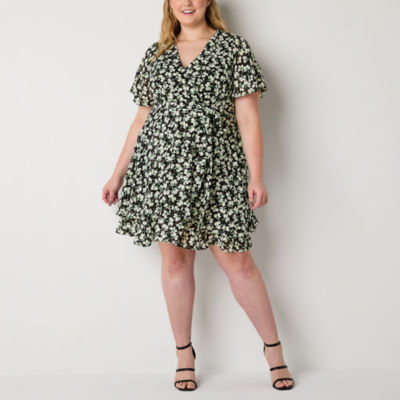 Danny & Nicole Womens Plus Short Sleeve Floral Fit + Flare Dress