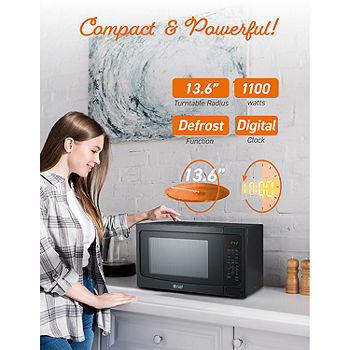 Commercial Chef 1.6 Cu. ft. 1100-Watt Countertop Microwave Oven Black