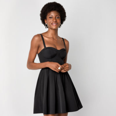 Black Sleeveless Fit and Flare Dress