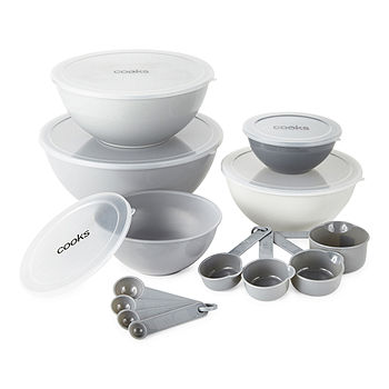 The Oxo Mixing Bowl Helps With Prep and Serving