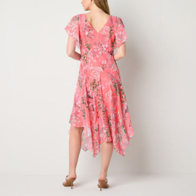 Robbie Bee Short Sleeve Floral High-Low Fit + Flare Dress