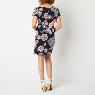 Robbie Bee Petite Short Sleeve Sheath Dress