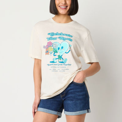 Hope & Wonder Asian American Pacific Islander Adult Short Sleeve 'Celebrate Your Roots' Graphic T-Shirt