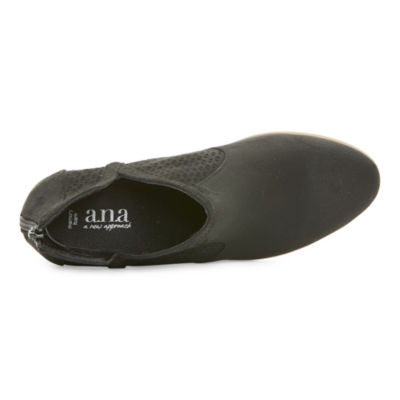 a.n.a Womens Lakewood Block Heel Booties