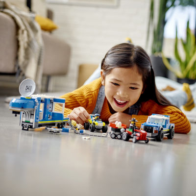 LEGO City Police Police Mobile Command Truck 60315 Building Set (436 Pieces)