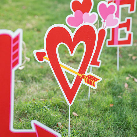 Glitzhome 28H Set Of 4 Valentine's Stake Holiday Yard Art, One Size, Red