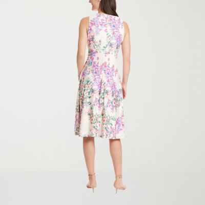 London Style Sleeveless Floral Midi Fit + Flare Dress