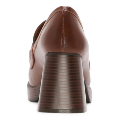 a.n.a Womens Hazen Moc Closed Toe Loafers