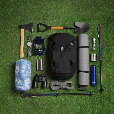 Coleman Indoor Outdoor Reversible Water Resistant Sherpa Reversible Midweight Throw