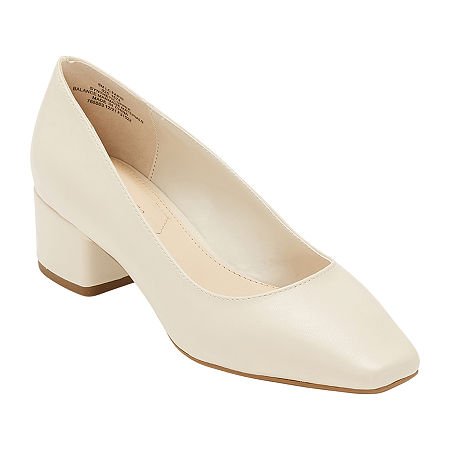 Liz Claiborne Womens Faris Block Heel Pumps, 6 Medium, White