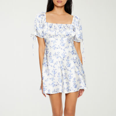 Forever 21 Womens Short Sleeve Floral Fit + Flare Dress Juniors
