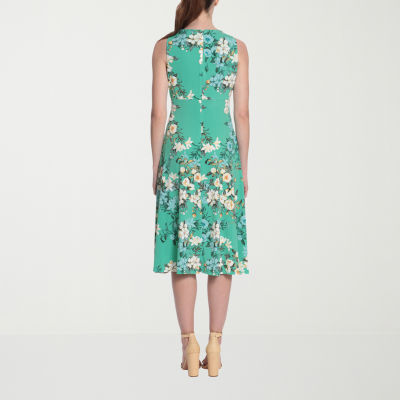 London Times Petite Sleeveless Floral Fit + Flare Dress