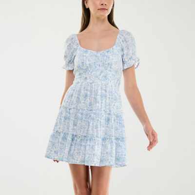 Trixxi Womens Short Sleeve Floral Fit + Flare Dress Juniors