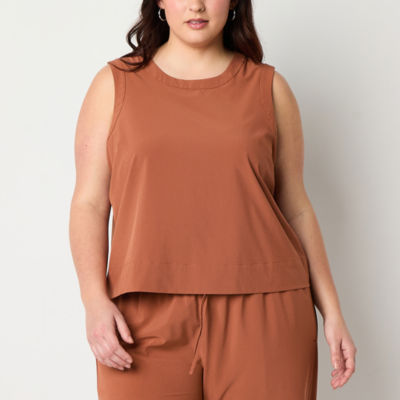 Stylus Womens Plus Crew Neck Sleeveless Shell