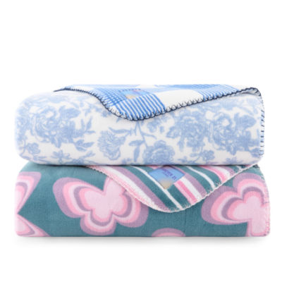 Forever 21 Coco Flannel Throw