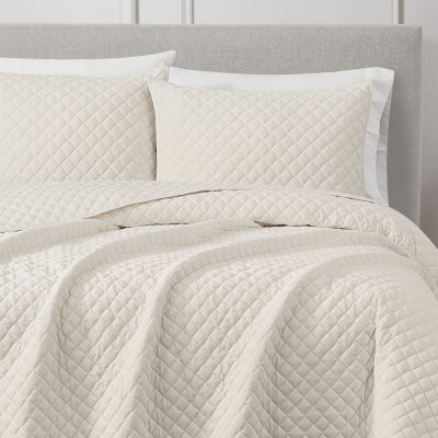 Royal Velvet Diamond Velvet Quilt Set