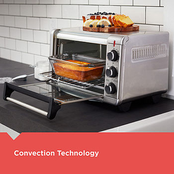 Black & Decker Convectional Toaster Oven. 
