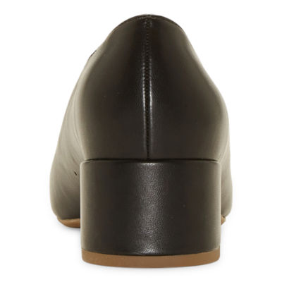 Liz Claiborne Faris Womens Closed Toe Block Heel Pumps