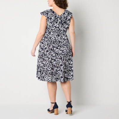 Perceptions Plus Sleeveless Floral Fit + Flare Dress