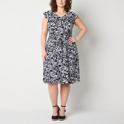 Perceptions Plus Sleeveless Floral Fit + Flare Dress