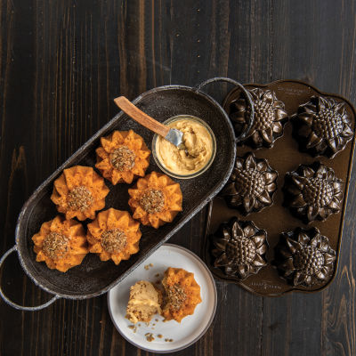 Nordicware Sunflower 3-Cup Cakelette Pan