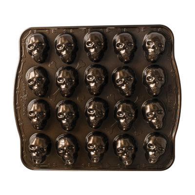 Nordicware Skull Bites 2.5-Cup Cakelette Pan