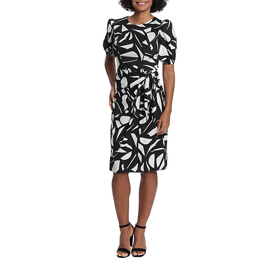 Clover And Sloane Petite Short Sleeve Abstract Midi Fit + Flare Dress