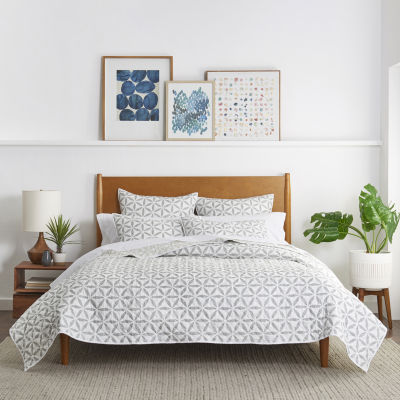 Fieldcrest Geo Reversible Quilt & Accessories