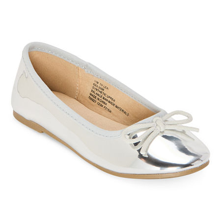 Thereabouts Little & Big Girls Lexi Round Closed Toe Ballet Flats, 5 Medium, Silver