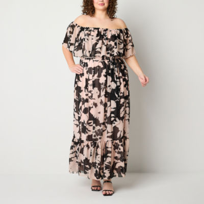 Premier Amour Plus Floral Maxi Dress