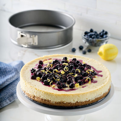 Circulon® 9" Nonstick Springform Pan