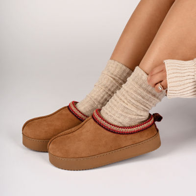 Journee Collection Connway Womens Clog Slippers