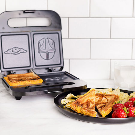 Star Wars The Mandalorian Sandwich Maker, One Size, Black