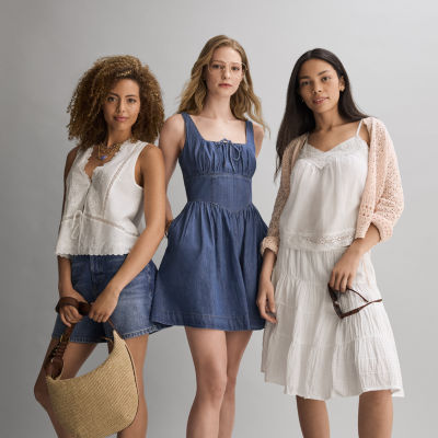 a.n.a Womens V Neck Sleeveless Lace Trim Camisole