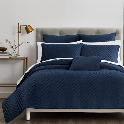 Fieldcrest Luxury Cotton Chevron Velvet Quilt