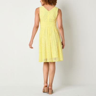 Rabbit Design Sleeveless Lace Fit + Flare Dress