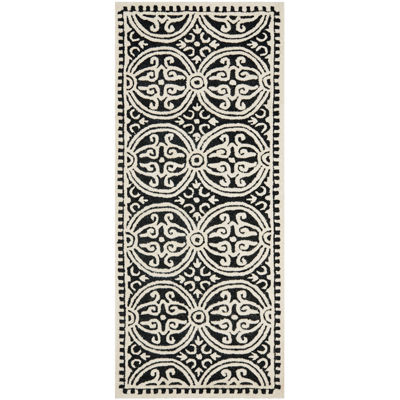 Safavieh® Iris Runner rug