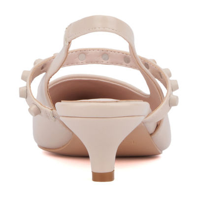 Torgeis Tamara Womens Pointed Closed Toe Kitten Heel Pumps