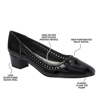 Easy Street Womens Giana Closed Toe Flat Heel Pumps