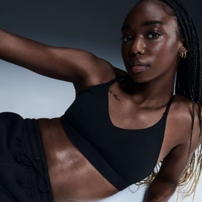 Nike Womens Light Support Sports Bra Fd1062
