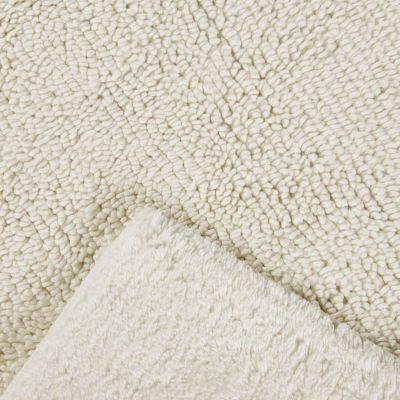Beautyrest Plume Reversible Bath Rug collection