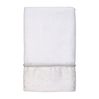 Avanti Manor Hill White Embellished Bordered Bath Towel