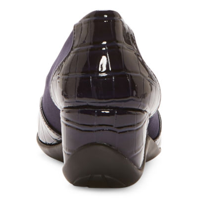 east 5th Womens Elander Moc Closed Toe Slip-On Shoe