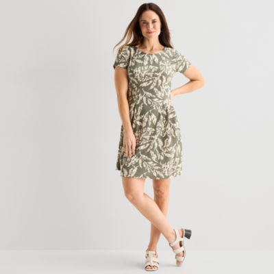 green emerald velvet dress Dave and Johnny 11920 Short Homecoming Dress Sage / 12 main image 1